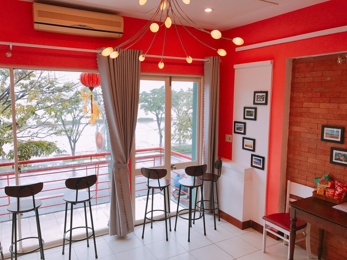 Trip House Hostel & Bistro ダナン市 エクステリア 写真